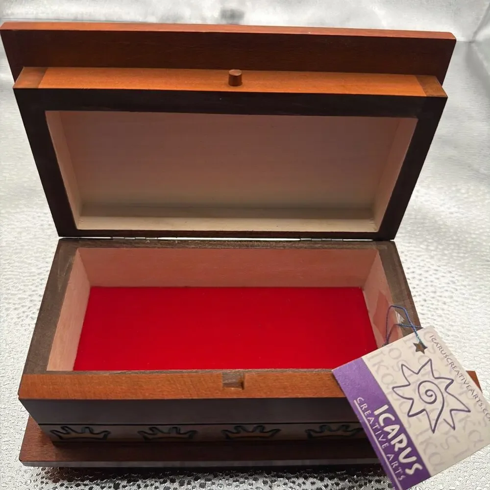 Polish Handmade Wood LION BOX Secret Opening Puzzle Box Trick Keepsake